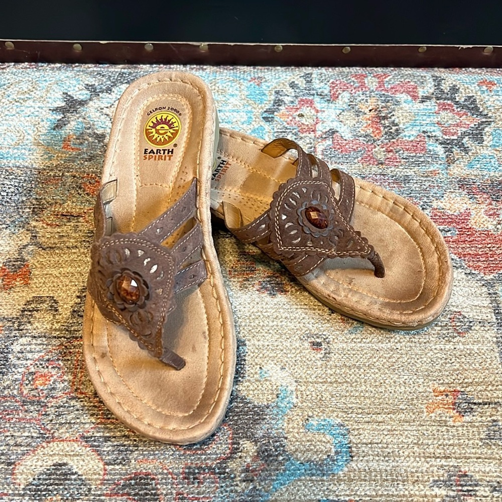 Earth Spirit women’s sandals size 7